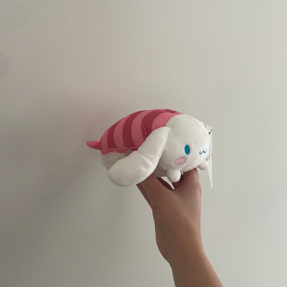Cinnamoroll Sanrio Tuna Sashimi